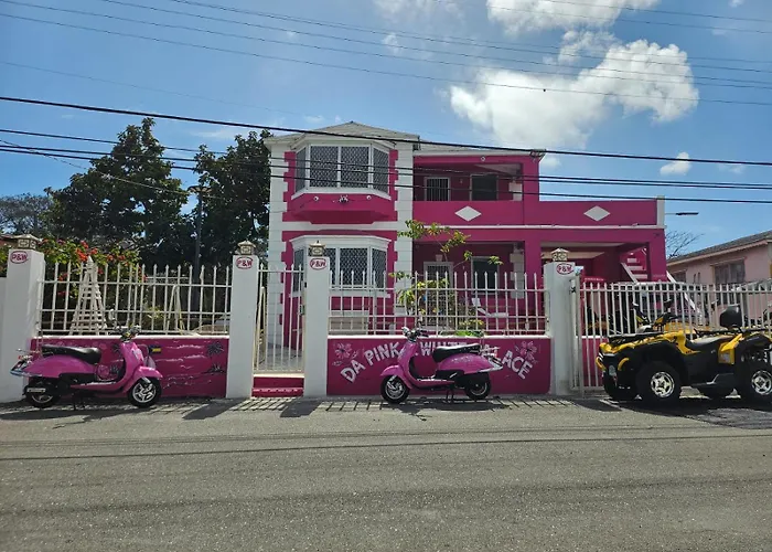 Da Pink And White Palace
